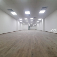 Chính Chủ Cho Thuê Nhà Mặt Phố Bà Triệu 100M2 Chỉ 20 Triệu