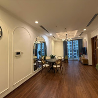 Cho Thuê 2 Phòng Ngủtại Park Premium Full Nội Thất, View Bể Bơi, S:80M2 Vào Ở Được Ngay