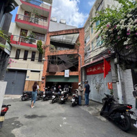 Gấp! Cho Thuê Nhà Mặt Tiền Đường 193 Hai Bà Trưng, Quận 3