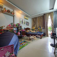 Nhà 3 Tầng Hẻm 6M Thông Khu Vip Độc Lập, 4.5X16M Giá Bán 7.75 Tỷ