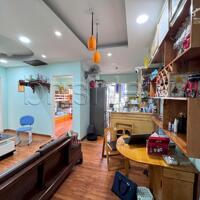 Bán gấp căn hộ tầng trung view văn quán, 2pn 2wc, nhà đẹp, SDU trần phú, hà đông