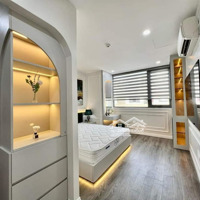 Chính Chủ Cần Bán Căn Góc 3 Ngủ Tòa C7 Rộng 100,3M2 View Nhìn Sân Vườn Bể Bơi Như Villa Ở Vin D''cap