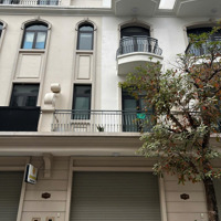 Bán Liền Kề 58,5M2 Xây 5 Tầng Hoàn Thiện Full Nội Thất Đang Cho Thuê 16 Triệu/Tháng Sẵn Sổ Đỏ Giá Bán 8,8Tỷ