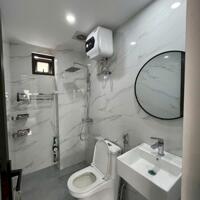 Nhà dịch vụ dòng tiền Ngõ Chợ Khâm Thiên 30m2*7 tầng thang máy 7.5 tỷ- 5 căn hộ studio sang trọng.