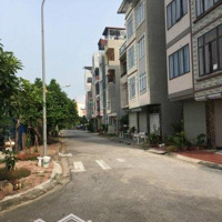 Siêu Hot Bán Đất Tđc Giang Biên 40M2 Mặt Tiền 4.4M Vị Trí Đắc Địa Giá Chỉ 10,3 Tỷ