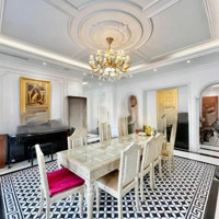 Bán Gấp Căn Bt Đơn Lập Vinhomes Riverside, View Vườn Hoa, Có Bể Bơi Siêu Vip. 0966275665
