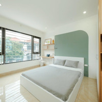 Khai Trương Căn Hộ, Pccc Đầy Đủ, Full Nội Thất Rộng Rãi 50M2, Ngay Mặt Phố Hoàng Văn Thái