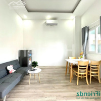 Căn Hộ 1 Phòng Ngủban Công Full Nội Thất, Máy Giặt Riêng, Mặt Tiền, Ngay Sát Queen Plaza Kỳ Hoà
