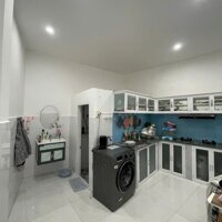 Bán Nhà hẻm oto ra vô thoải mái Phường Ngọc Hiệp gần Cầu hộ Phương Sài - tp Nha Trang
