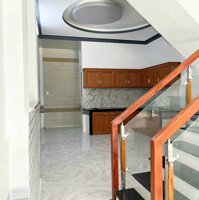Chủ kẹt tiền cần bán gấp nhà 60M2, Quốc Lộ 50, SR giá 1,5T
