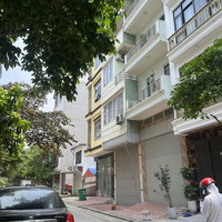Cần Bán Gấp! Rẻ Nhất Dịch Vụ Đìa Lão, 50M2 Sẵn Nhà 4 Tầng Cực Thoáng Đẹp.12,5 Tỷ Còn Thương Lượng.