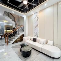 Bán Nhà Phố Đẹp Hẻm Xe Hơi Đường Hoàng Hoa Thám, Phường 05, Quận Bình Thạnh, Hồ chí Minh