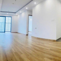 Bán Gấp Căn Dualkey Diện Tích 136M2 Dự Án The Wisteria Hoài Đức. Giá Bán 7,5 Tỷ. Liên Hệ: 0966761190