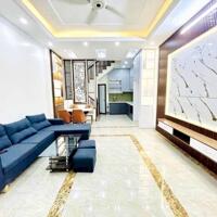 BÁN NHÀ LẠC LONG QUÂN- TÂY HỒ- 5 TẦNG MỚI ĐẸP Ở NGAY- MỖI TẦNG 1 PHÒNG KHÉP KÍN- 40M  HƠN 7 TỶ