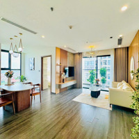 Cần Bán Gấp Căn Góc 2N+1 View Hồ, Full Đồ Cao Cấp Tầng Trung Tại Phân Khu The Zenpark. Liên Hệ: 0376368888
