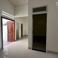 Bán nhà khu tái định cư Vĩnh Hiệp và Vĩnh Trung. DT 120m2 ngang 6m. Hướng chính Nam. Giá bán 3 tỷ 600 triệu.
