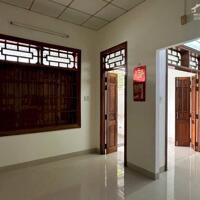 Bán nhà khu tái định cư Vĩnh Hiệp và Vĩnh Trung. DT 120m2 ngang 6m. Hướng chính Nam. Giá bán 3 tỷ 600 triệu.