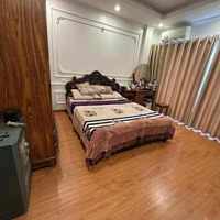 Bán Nhà Phân Lô Phố Nguyễn Khánh Toàn, Hai Thoáng, Ô Tô Vào Nhà, Ngõ Thông, Kinh Doanh, 50M2X6T