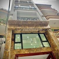 Cần Bán Gấp Trong Tuần Toà Nhà 7 tầng Thang Máy Mặt Phố TT Quận Cầu Giấy  - Diện tích 60m - Mặt tiền 6m - Xây dựng 7 tầng thang máy GIÁ 33,5 TỶ