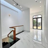Nhà Trịnh Như Khuê sau Chợ Bình Chánh cần bán gấp