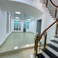 Cho Thuê Nhà 80M2 X 4 Tầng Giáp Vin Smart City, 18 Triệu, 0888516777