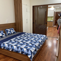 Cho Thuê Căn Hộ 1 Ngủ 1 Khách Full Đồ 50M2 Ba Đình, Gần Hồ Tây