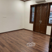 Nguyên Căn Hoàng Cầu - Trần Quang Diệu 90M2X4T Mt10M Thoáng Trước Sau, Ngõ Oto Đỗ Cửa, Full Đh 28 Triệu