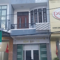 Cho Thuê Toàn Bộ Căn Nhà Mặt Tiền Gần Trung Tâm Thành Phố