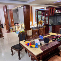 Biệt Thự Vip Nam Việt Á - Gần Sông Hàn- 200M2, Ngang 10M - Giá Siêu Rẻ Chỉ 12 Tỷ.