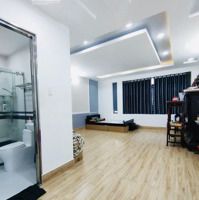 Nhà 6 Tầng Thang Máy Mới,Diện Tích5X14M, Tại 285 Cách Mạng Tháng Tám Q10, Giá Bán 15.5 Tỷ Bao Đẹp Hot!