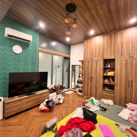 Đẹp Từng Cetimet Ngang Lớn 5,6M Lững Lầu Cáchmặt Tiềnchính 10M Nhà Đẹp 3Ty650