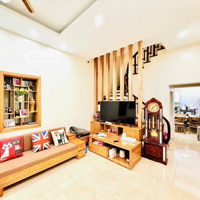 Bán Nhà 5 Tầng, 3 Phòng Ngủ- 20M Oto Tránh- 50M Ra Mặt Phố Lạc Long Quân . 8.9 Tỷ