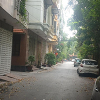 Nhà 4 Tầng Phân Lô Tại Lê Trọng Tấn, 13,5 Tỷ, 33M2, 4 Phòng Ngủ Ô Tô Chạy Vòng Quanh, Dân Trí Cao