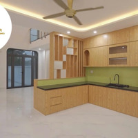 Chính Chủ Bán Gấp Căn Nhà 1 Trệt 1 Lầu Mới Hoàn Thiện Trung Tâm Phường Tân Vạn Giá Chỉ 2 Tỷ 650 Triệu