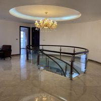 Cho Thuê Văn Phòng Đẹp Xuất Sắc Tại Âu Cơ, Quảng An, Tây Hồ, Hà Nội, 30 Triệu, 300M2