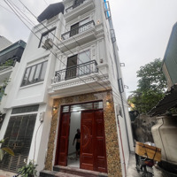 Bán Nhà Đẹp Giang Biên Lô Góc Ô Tô Đỗ Cửa Ô Chờ Thang Máy Mới Khách Về Ở Luôn