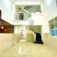 Nhà Mtkd Đường Cù Lao Q. Phú Nhuận 4 X 10 M 33 Triệu/Tháng (Tl)
