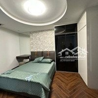 Siêu Phẩm Nhà Mới Tinh - Trung Tâm Trần Duy Hưng - Full Nội Thất - Có Thang Máy Chỉ 13.6 Tỷ