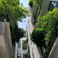 Siêu Phẩm Nhà Mới Tinh - Trung Tâm Trần Duy Hưng - Full Nội Thất - Có Thang Máy Chỉ 13.6 Tỷ