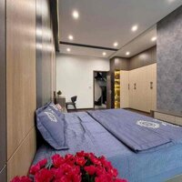 Cc cần bán gấp nhà 3 tầng MT KD VIP đường Hoà Mình 14, giá chỉ nhỉnh hơn 5 tỷ.
