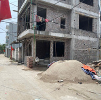 Bán Đất Đất Tặng Nhà - Nam Hồng, 3,3 Tỷ, 45M2, Bán Gấp Đẹp Xuất Sắc. Dọn Vào Ở Ngay