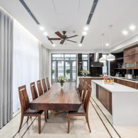 Biệt Thự Mini , Gara Ô Tô -Diện Tíchđẹp : 8 X 14M - Giá Chỉ : 14 Tỷ - Đường Nguyễn Cửu Đàm P.tsn Q.tp