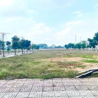 Cắt lỗ lô đất ngay Tp Tân Uyên, đối diện trường cảo đẳng Việt Hàn,xây dựng tự do,giá 700 triệu