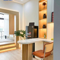 Thuê Ngay Phòng 35M2 Chỉ Vài Phút Đến Uef Gtvt Hbu Và Ngã Tư Hàng Xanh Tại D2 Nguyễn Gia Trí