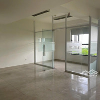 Chính Chủ Cần Cho Thuê Văn Phòng Tại The Sun Avenue 40M2 Chỉ 10 Triệu. Liên Hệ: 0906689228