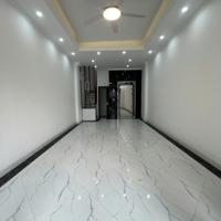 (Ảnh Thật _ Giá Thật ) Bán Nhà Phân Lô Vip Thang Máy Phố Văn Chương Ô Tô Đỗ Cửa Gía Chỉ Nhỉnh 9 Tỷ