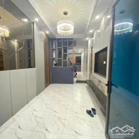 Bán Nhà Phố Thịnh Quang- Trung Tâm Đống Đa- Nhà Đẹp Ở Ngay - 2 Thoáng - Ngõ Rộng- 38M2- 7,8 Tỷ