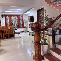 Bán Biệt Thự Đầy Đủ Nội Thất Khu Nam Việt Á Gần Biển, Gần Sông