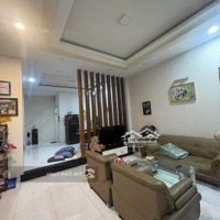 Nhà Mặt Tiền Đường Lê Hồng Phong Khu Sầm Uất, Giao Thông Thuận Tiện, Giá Chỉ 10,5 Tỷ