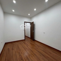 Hiếm Có Khó Tìm - Nhà Đẹp Láng Hạ - Ngõ 3 Gác - Gần Phố Ở Ngay 41M2 Giá Bán 8.16 Tỷ